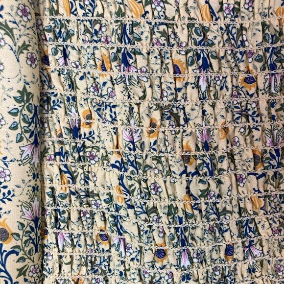 Max Studio butter yellow floral chiffon blouse w/ stretchy bodice long sleeves - Picture 12 of 12